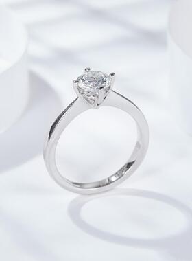 云同珠宝经典四爪莫桑石银镀18k