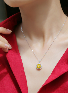 S925银豪镶圆饼吊坠黄色莫桑石项链女气质礼物配饰品现货