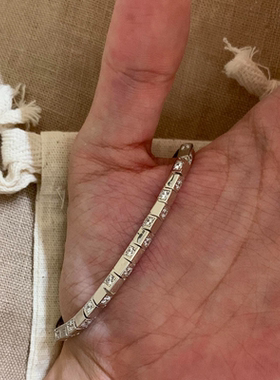 爆闪锆石满天星手链女新款轻奢小众设计精致高级感银色棋盘格手环