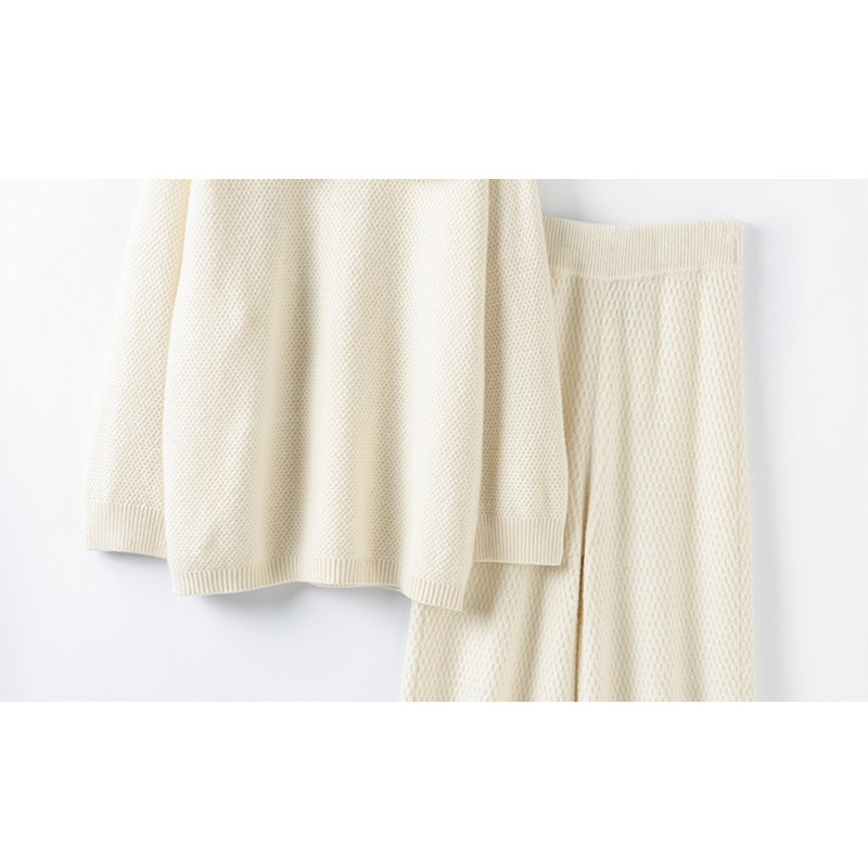 强烈安利!加厚绸缎领羊绒衫女一字肩纯羊绒毛衣直筒阔腿裤套装,淘宝优惠券,粉丝福利购,淘宝优惠卷