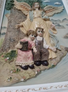 出口过桥守护天使浮雕