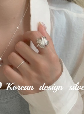 韩版简约ins风设计感银饰 925纯银重工条纹交叉戒指高级感叠戴女