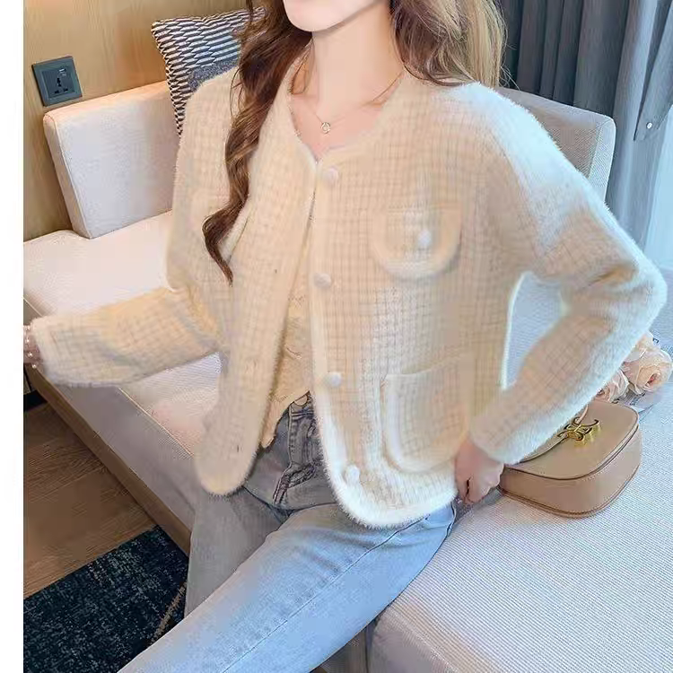 法式气质小香风开衫外套女2025秋冬新款洋气减龄外搭女士精品上衣,淘宝优惠券,粉丝福利购,淘宝优惠卷