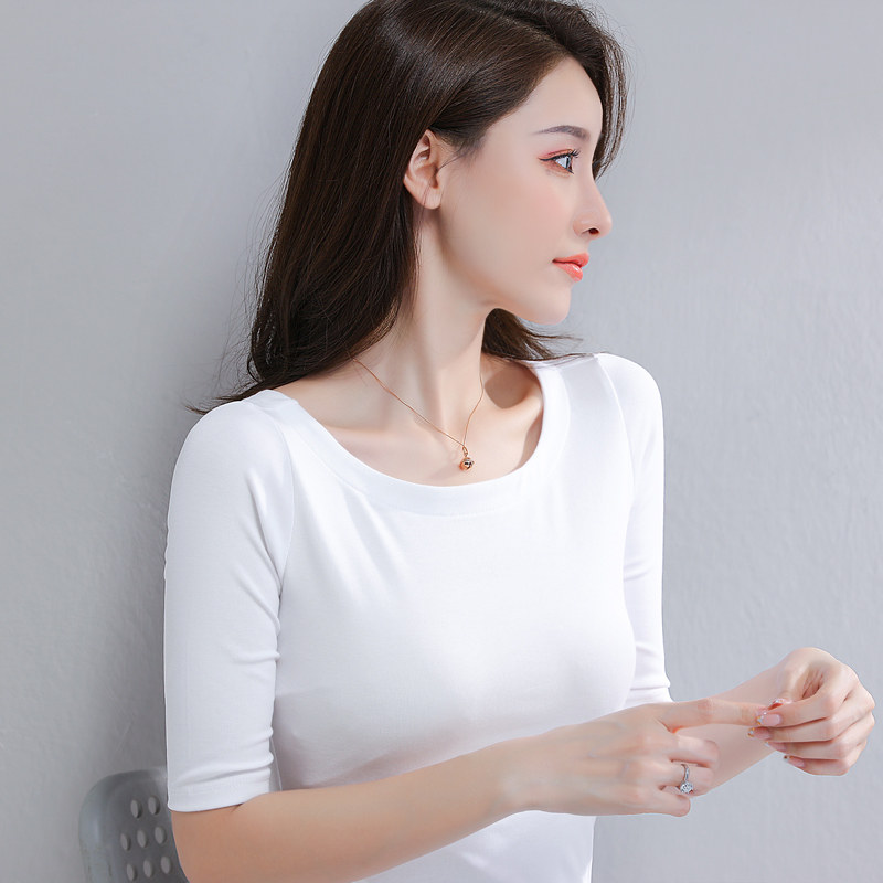 半圆领中袖t恤黑色短款修身打底衫 朝五吩T恤