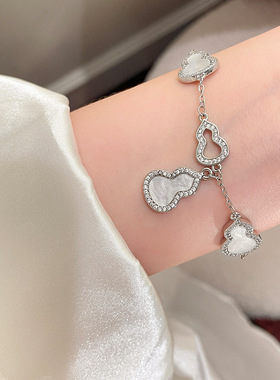 2025年新款精致白月光贝母葫芦手链轻奢小众设计高级感镶钻手链