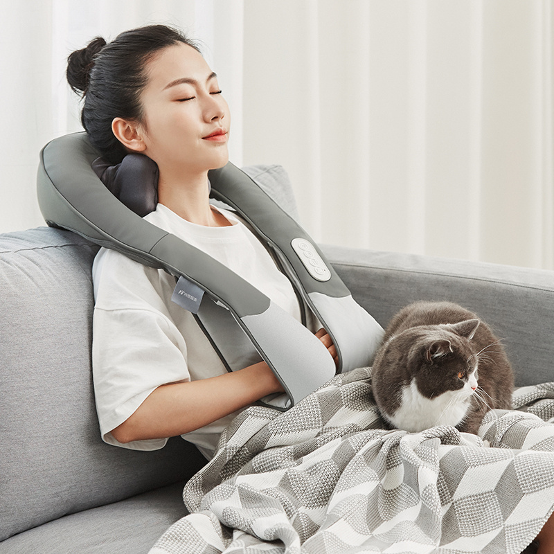 网易严选肩颈颈锥背部披肩按摩仪 网易严选按摩披肩/肩背敲击按摩带