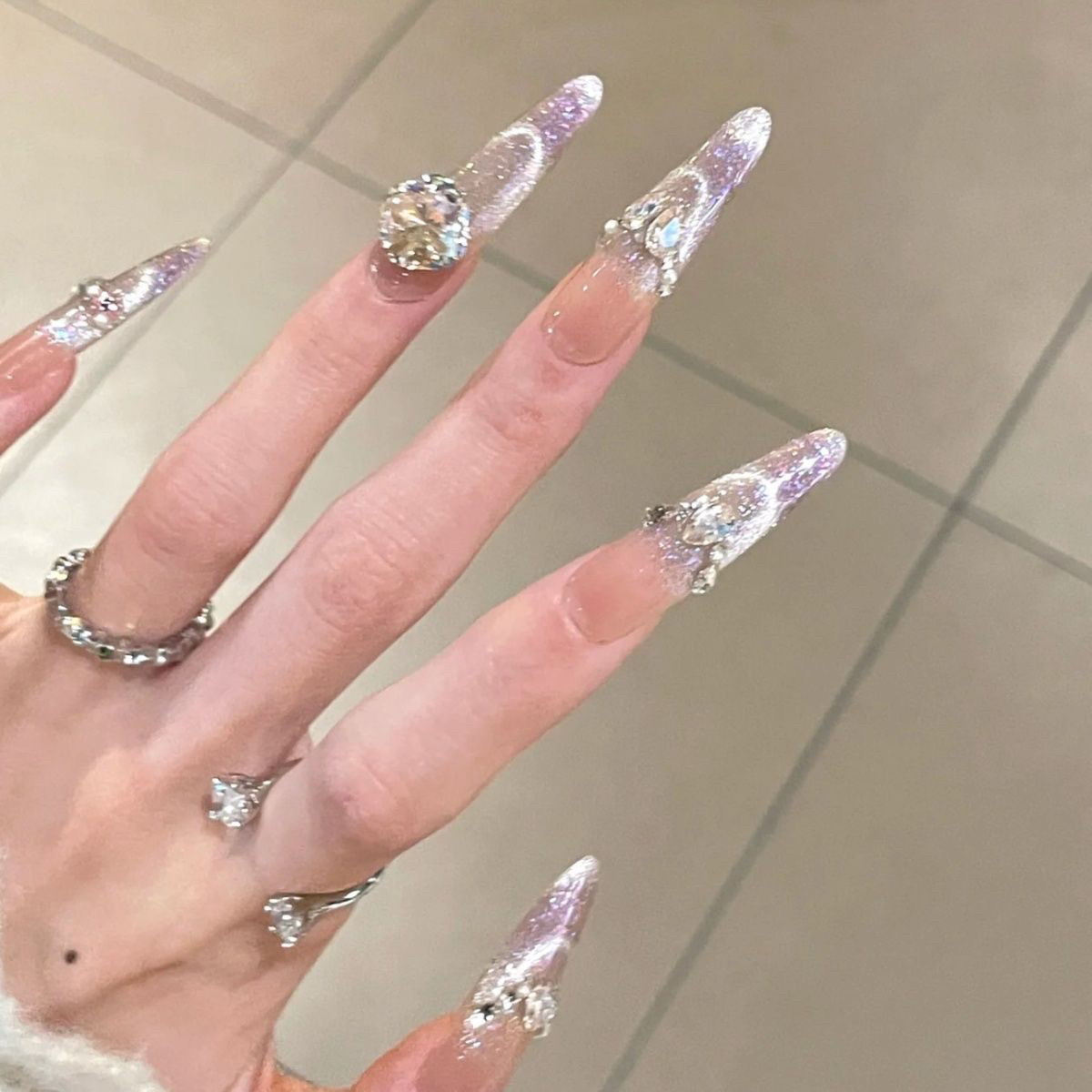 【霓虹】纯手工穿戴甲气质纯欲温柔甜美风紫色渐变猫眼法式美甲贴,淘宝优惠券,粉丝福利购,淘宝优惠卷