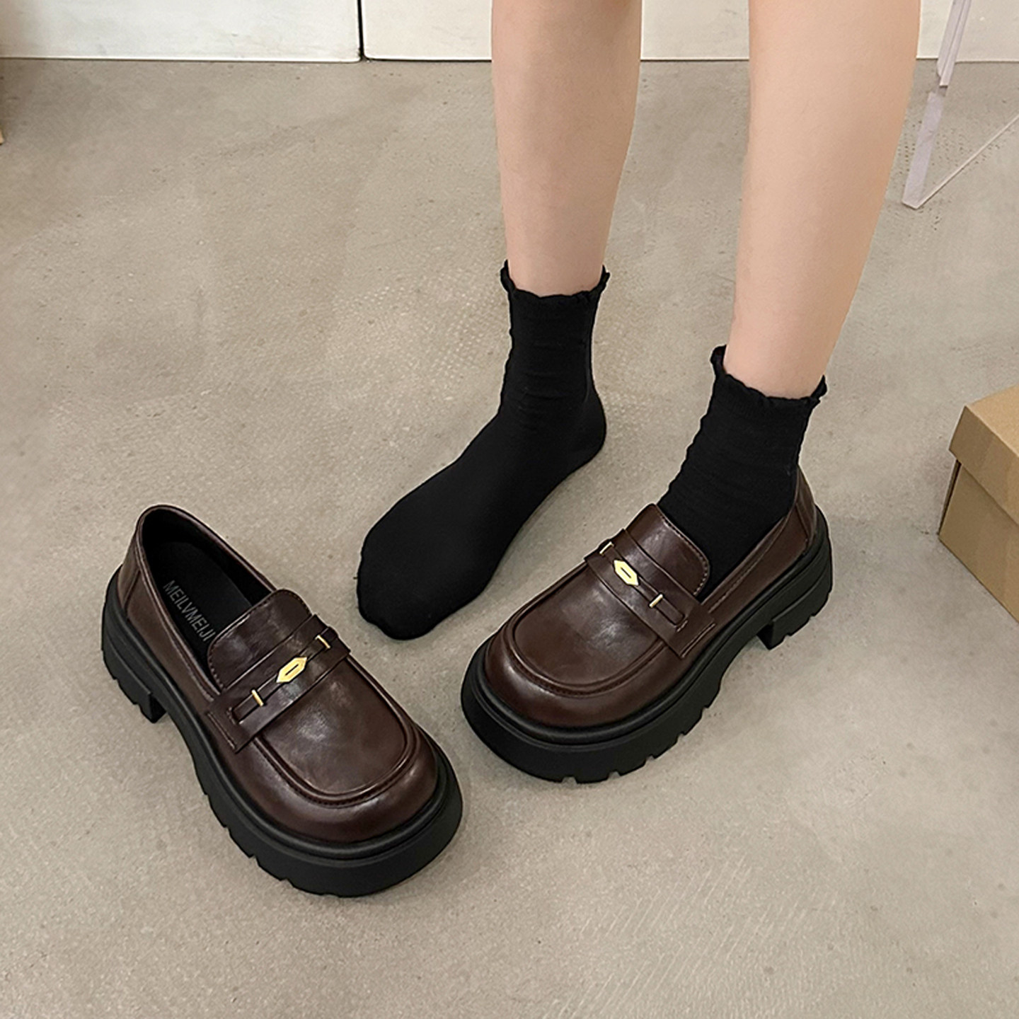 百搭厚底小皮鞋女气质单鞋2025新款爆款秋冬季黑色一脚蹬玛丽珍鞋,淘宝优惠券,粉丝福利购,淘宝优惠卷