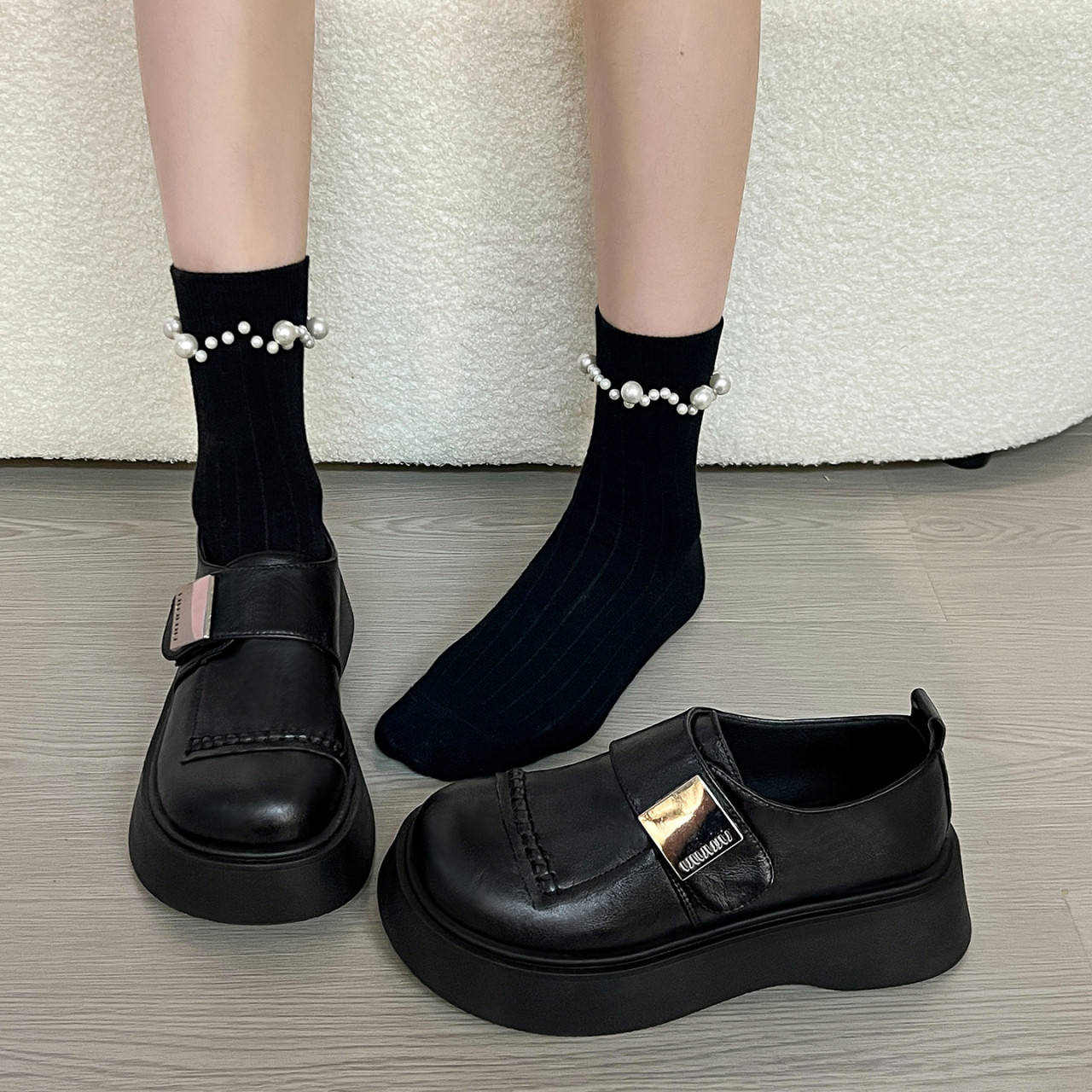 英伦黑色厚底增高小皮鞋女绝美深口单鞋2026新款春季乐福玛丽珍鞋,淘宝优惠券,粉丝福利购,淘宝优惠卷