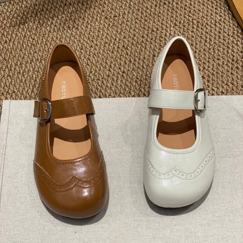 2026春季新款法式布洛克玛丽珍鞋女一字扣带雕花平底圆头单鞋百搭,淘宝优惠券,粉丝福利购,淘宝优惠卷