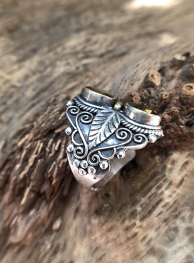 精工自然绿宝石欧泊纯银戒指