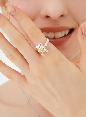 原创设计小熊抱抱戒指女生礼物