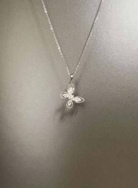 Vintage古着 White zirconium butterfly项链