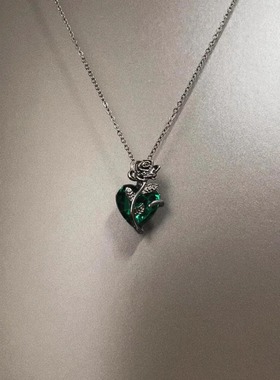 Vintage古着 Black Gun Rose项链