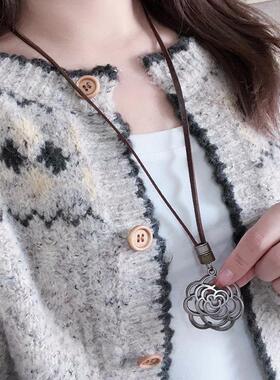 两件8折牛皮绳复古玫瑰毛衣链