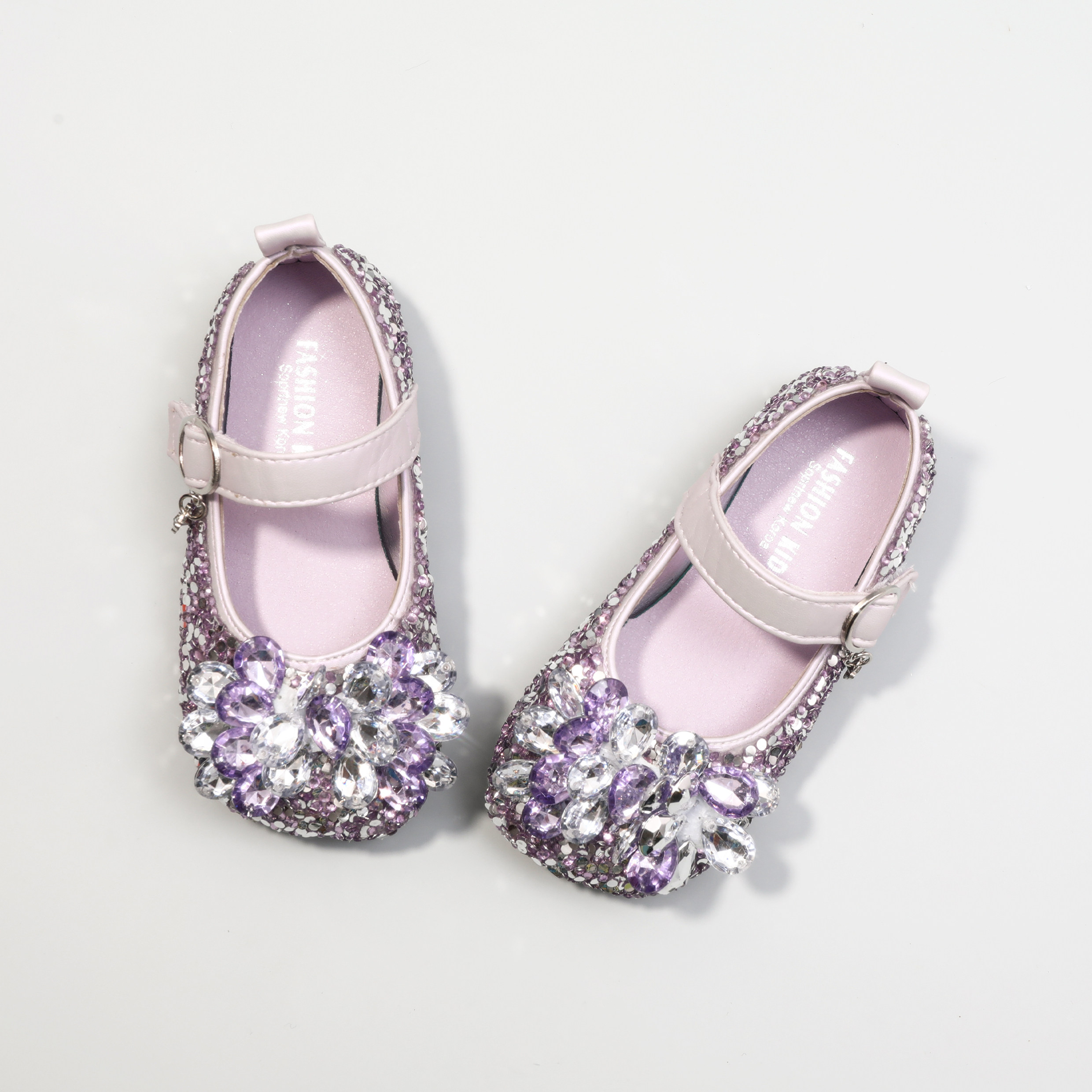 女童鞋公主鞋2025秋季新款儿童软底水晶鞋女孩闪亮水钻配礼服单鞋,淘宝优惠券,粉丝福利购,淘宝优惠卷