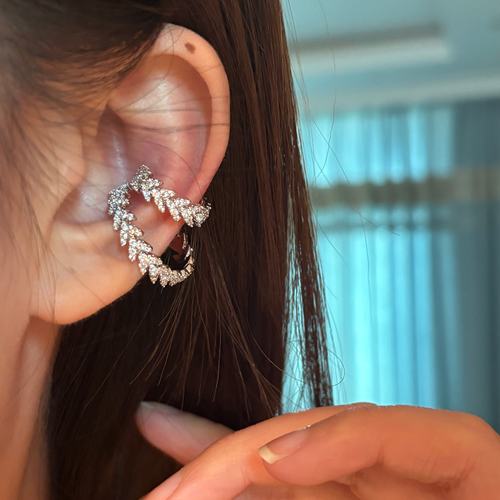 [楼哈哈]复古小众麦穗耳夹无耳洞轻奢高级感满镶锆石耳挂新款2025 - 图1