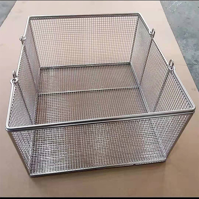 304 stainless steel disinfection and cleaning basket storage basket drain