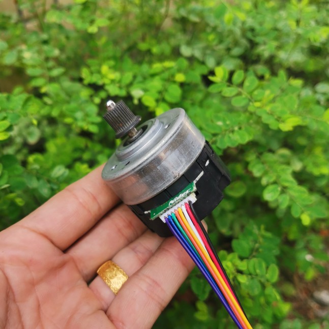 Nidec直流无刷伺服电机 内置驱动板编码器PWM调速 12V24V平衡小车 - 图0