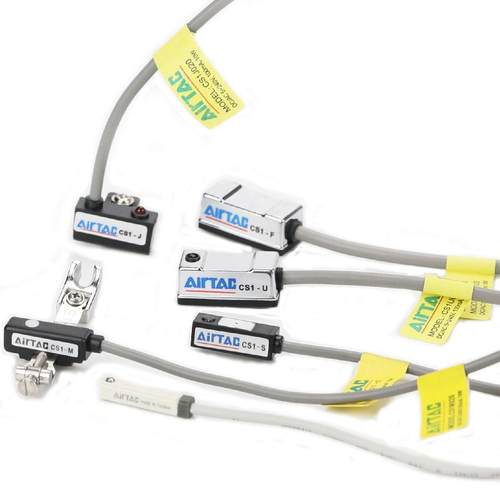 亚德客磁性开关CS1-U CS1-J CS1-F CS1-G-M-S-H-E020气缸传感应器 - 图1