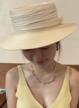 蘑糯糯同款法式绸缎礼帽平顶防晒草帽海边度假遮阳帽优雅复古女