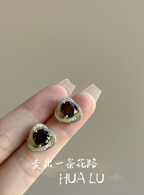 法式轻奢闪耀宴会显白小巧耳环