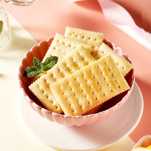 来伊份柠檬苏打夹心饼干500g休闲零食营养早餐充饥饱腹小吃小包装 - 图2