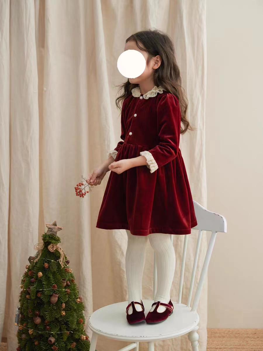 新年服装女童衣服2023新款冬季裙子冬天穿的4岁秋6三生日宴会战袍