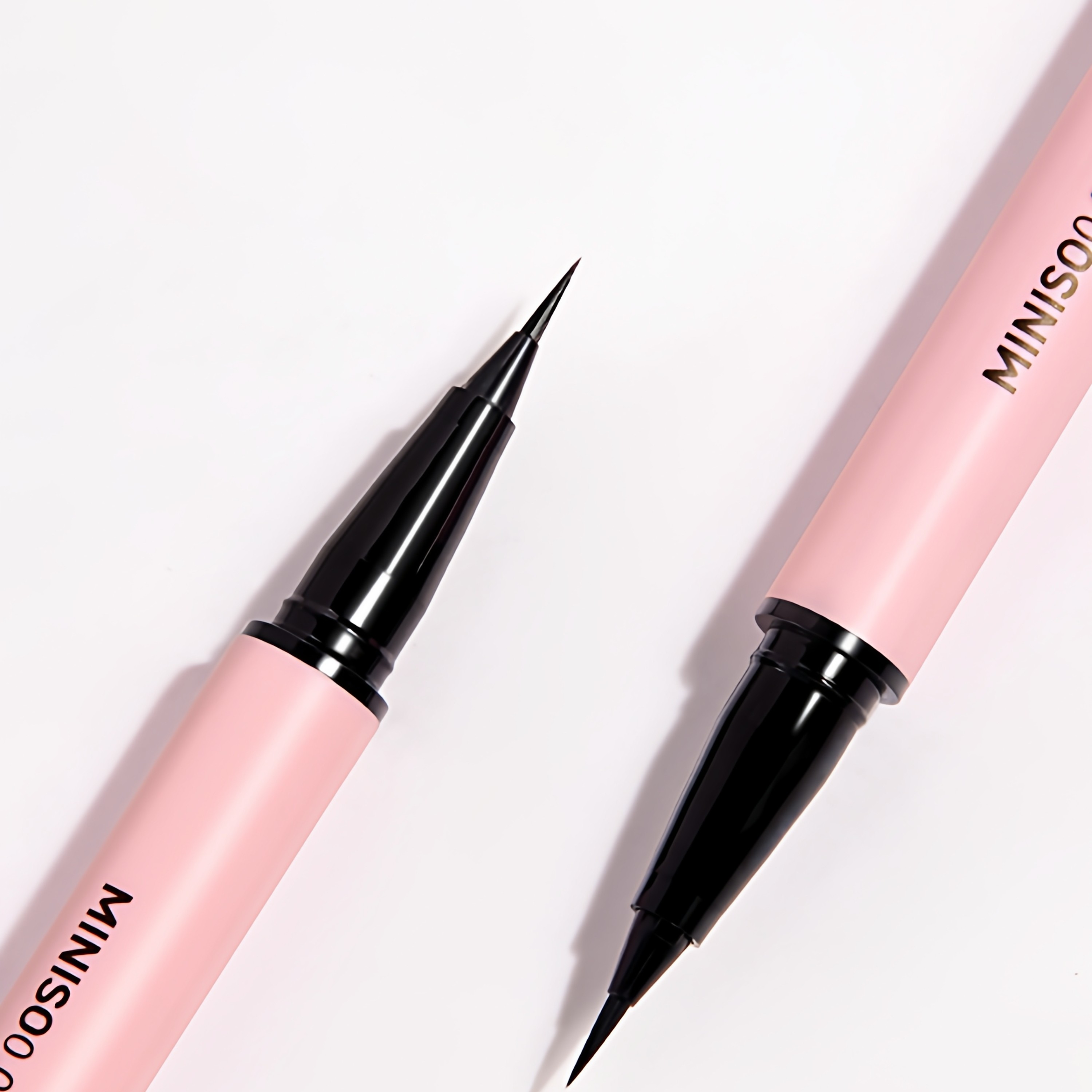 MINISO名创优品0.05毫米持妆眼线液笔防水不易晕染不易脱色,淘宝优惠券,粉丝福利购,淘宝优惠卷