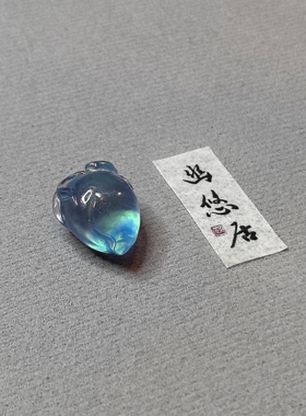 精工玻璃体魔鬼蓝海蓝宝福桃，颜色浓郁，晶体通透，光气十足