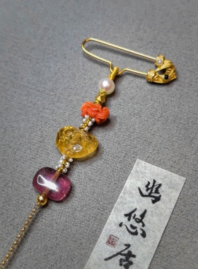幽悠居高级定制翡翠玉兰多宝压襟儿胸针翡翠玉兰色阳色辣手工雕刻