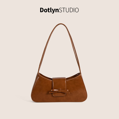 dotlyn新款韩国东大门小众设计红色法棍包质感百搭通勤单肩腋下包 - 图2