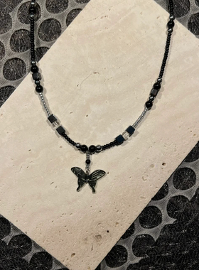 惜兰梦原创设计新中式重工蝴蝶吊坠项链女长款小众设计感锁骨链