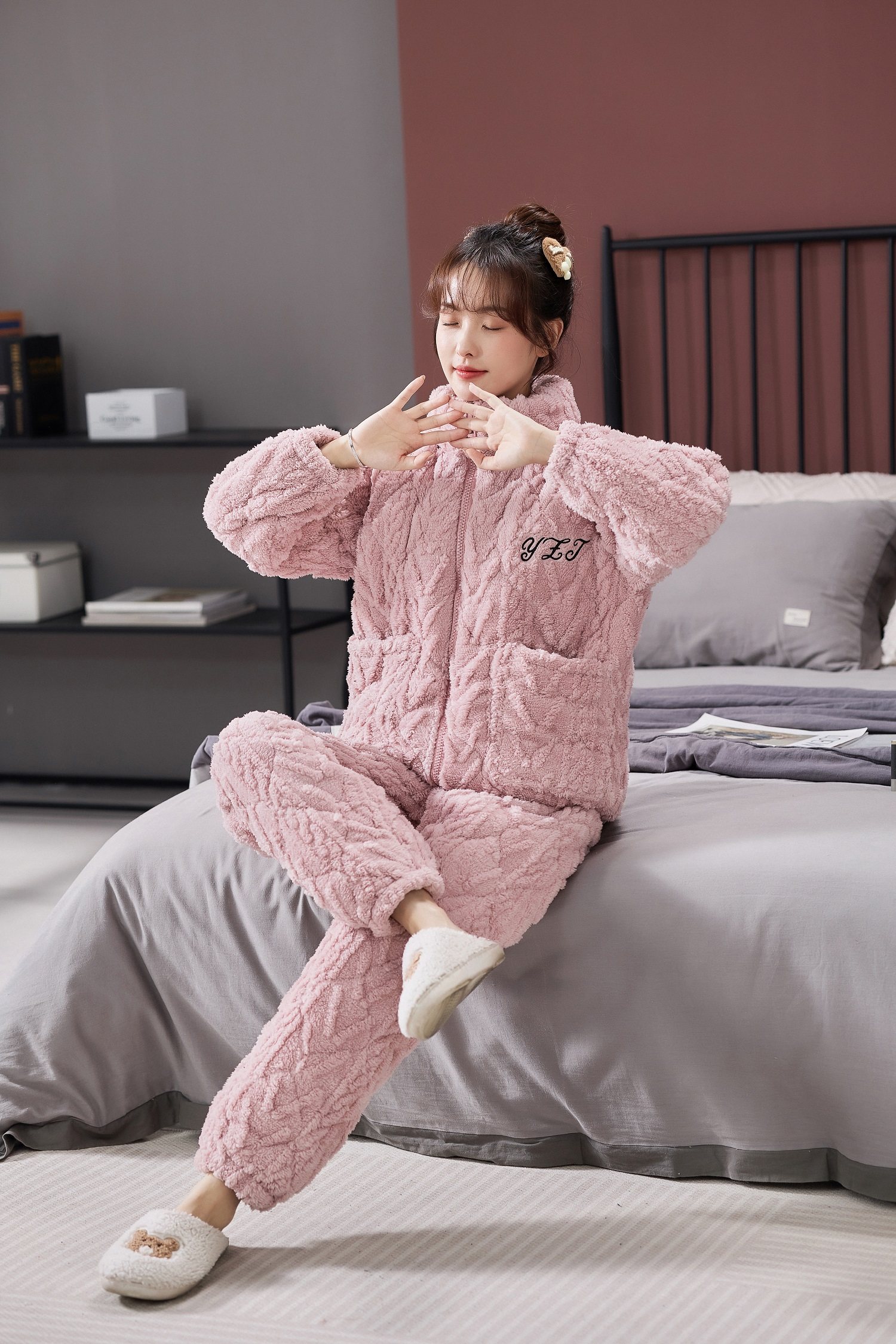 情侣睡衣女冬季法兰绒加绒加厚三层夹棉保暖男款家居服套装可外穿,淘宝优惠券,粉丝福利购,淘宝优惠卷