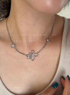 清冷感银色缕空锆石花朵弯管项链女小众个性时尚潮流颈链锁骨链