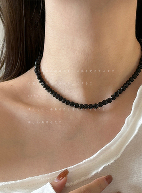 简约黑色玻璃串珠项链女轻奢小众时尚个性潮流通勤百搭颈链毛衣链