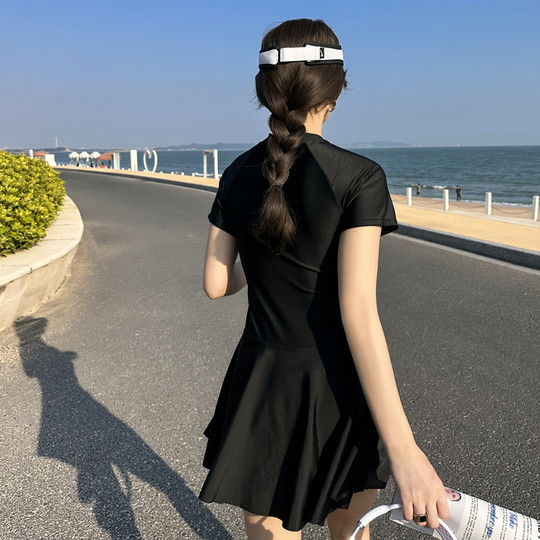 Новый женский купальник в стиле юбки для спортивных соревнований, студенческий