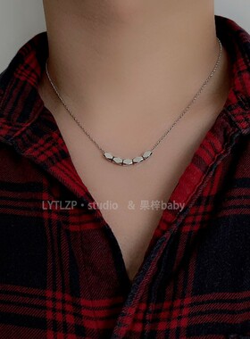 钛钢简约小方块项链锁骨链