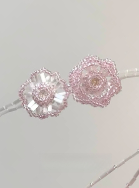 粉色双生花朵串珠项链