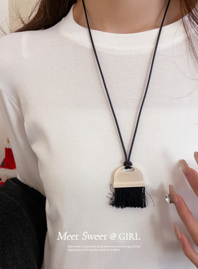 韩系黑色流苏吊坠项链轻奢毛衣链
