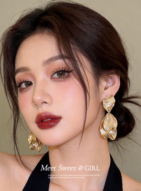 欧美金属褶皱花瓣耳钉夸张耳环女