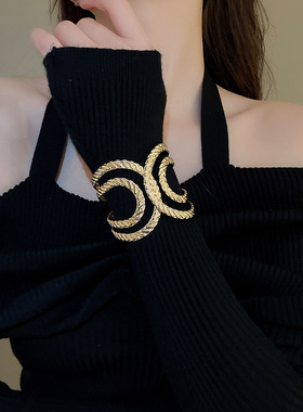 金属不规则纹路手镯女