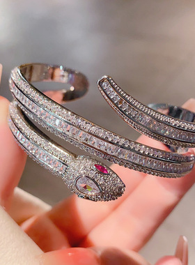 超闪新娘结婚手镯轻奢优雅