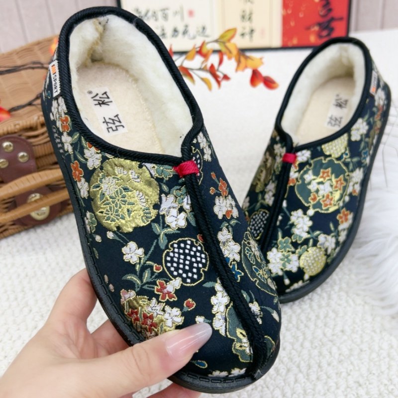 复古新中式棉鞋红色花卉图案老北京传统布鞋一脚蹬奶奶棉鞋加绒鞋,淘宝优惠券,粉丝福利购,淘宝优惠卷