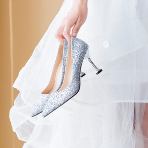 猫跟细跟5cm高跟鞋