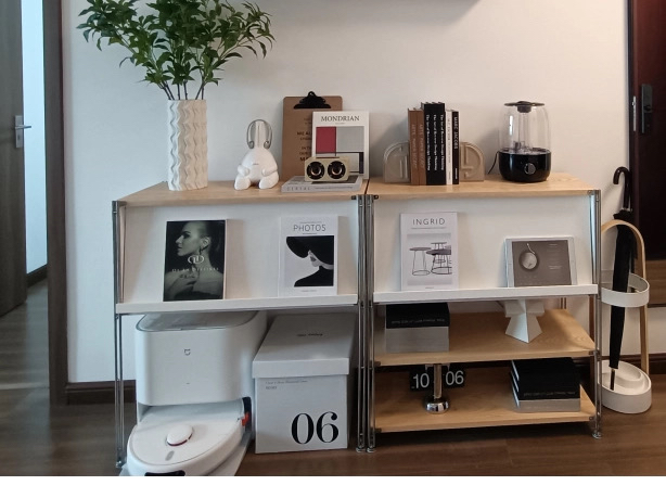 Second-hand solid wood magazine cabinet storage rack bookcase