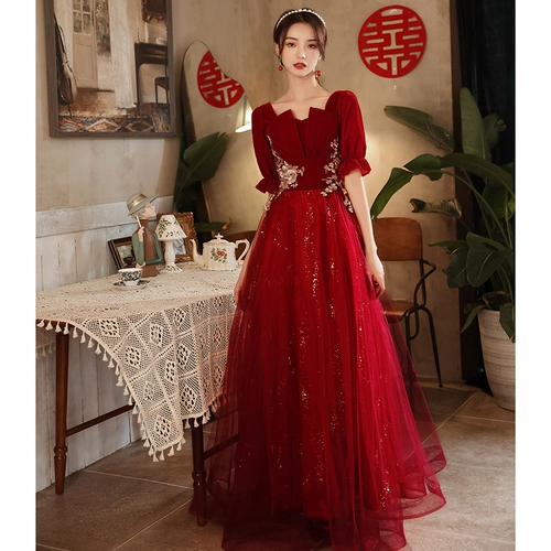 Летнее бордовое длинное элегантное вечернее платье, городской стиль, изысканный стиль