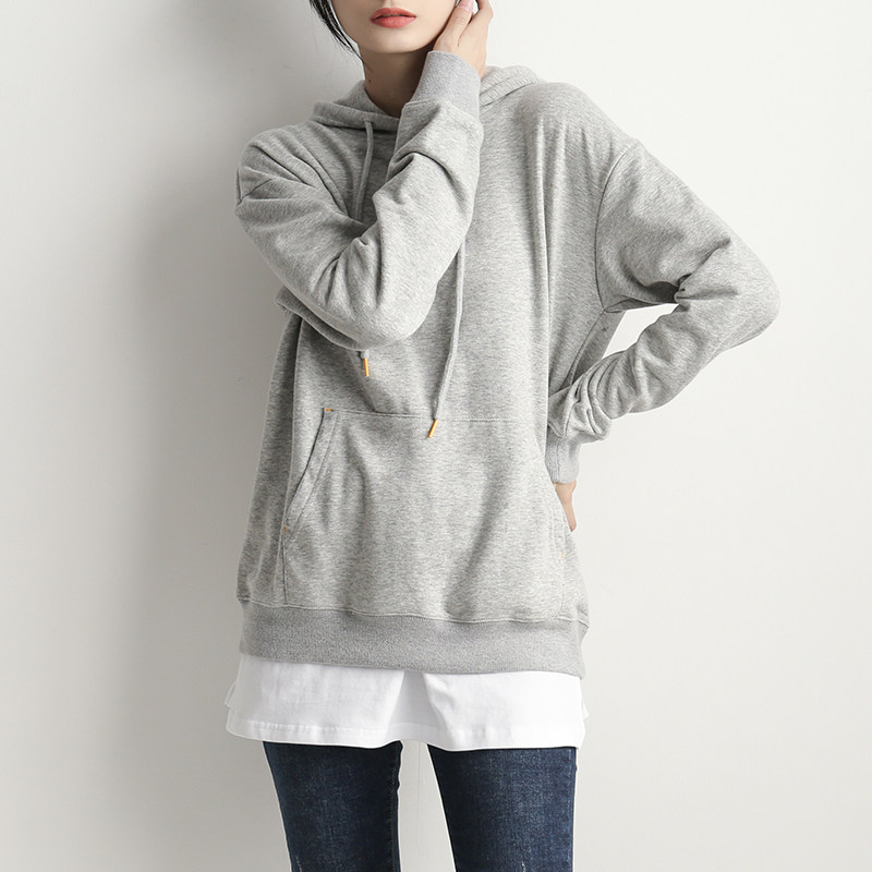 搭配里面的打底神器外穿打底裙卫衣 墨橱半身裙