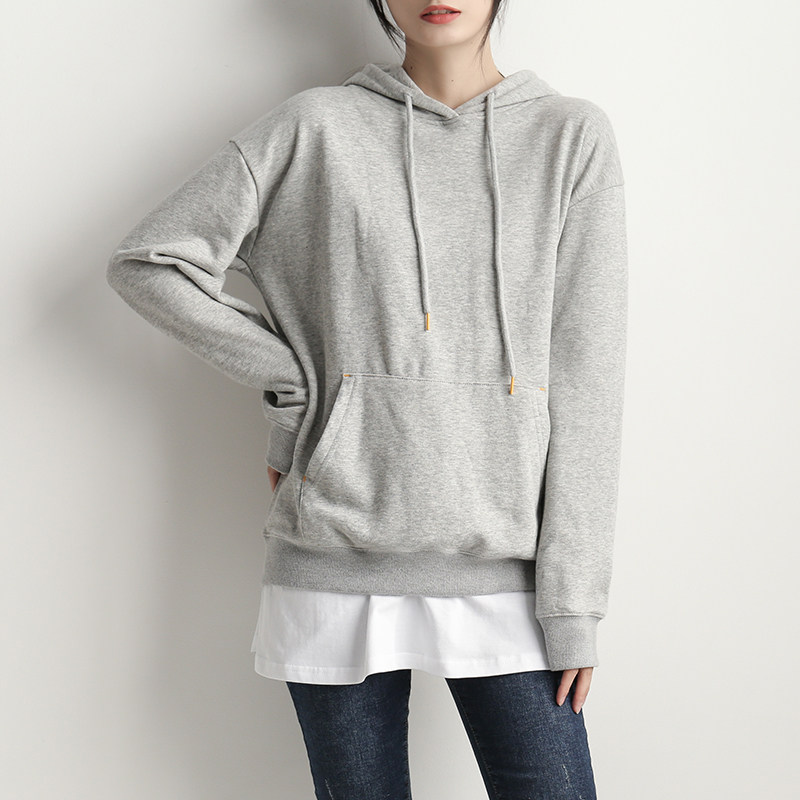 搭配里面的打底神器外穿打底裙卫衣 墨橱半身裙