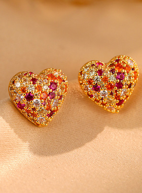 2026新款高级轻奢小众微镶彩色爱心项链女百搭锁骨链精致吊坠耳饰